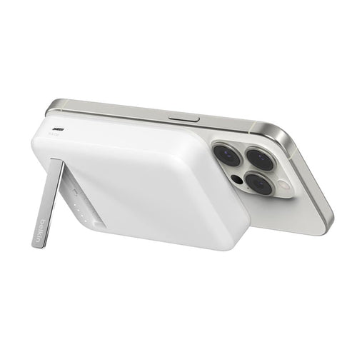 Belkin BPD008btWH 10000mAh Qi2 Wireless Power Bank (White)