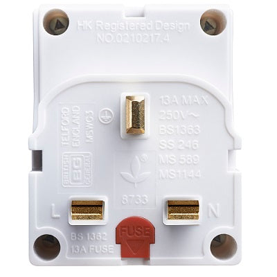 Masterplug MSWG3-MPA 3Way Switch Adaptor with Power Neon