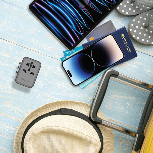 Momax UA11D 1-World 20W 3-Port + AC Travel Adapter - Black