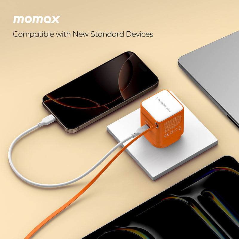 Momax UM76UKG 1-Charge+ 65W 1-Port GaN Charger with Retractable USB-C Cable - Green