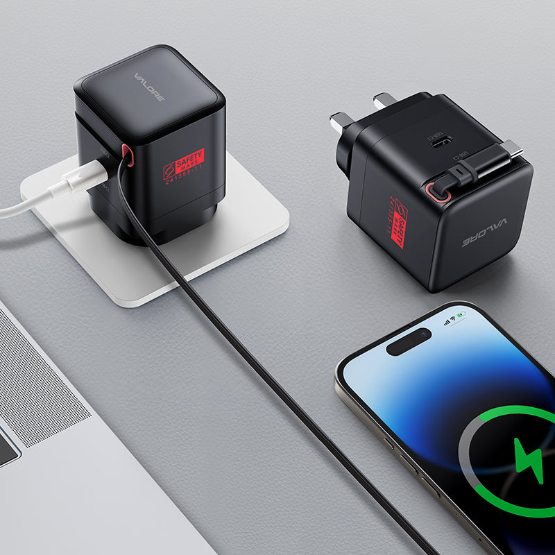 Valore PD65W GaN Wall Charger with Retractable Cable (PA-013)