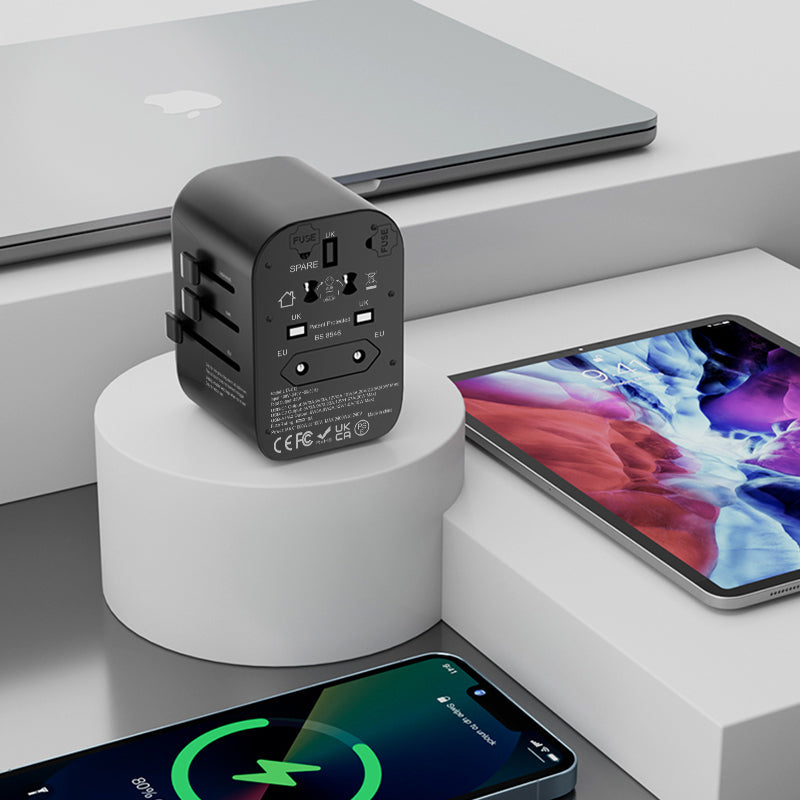 Valore PD45W Universal Travel Adaptor (UTA-012)