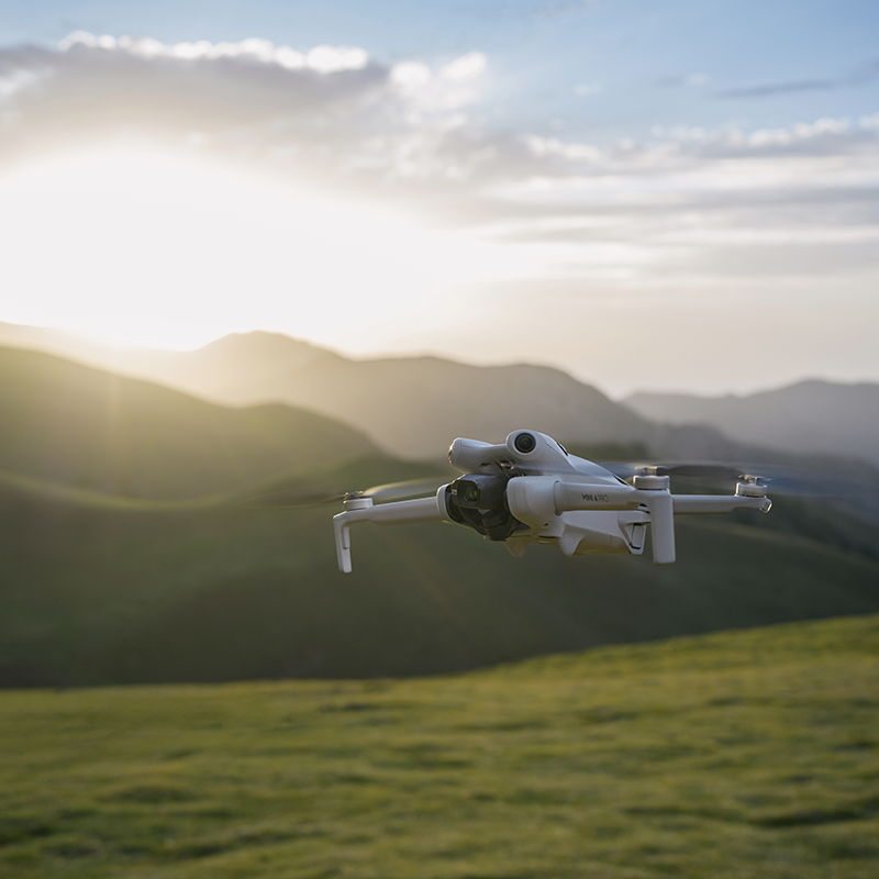DJI Mini 4 Pro Fly More Combo (DJI RC 2)
